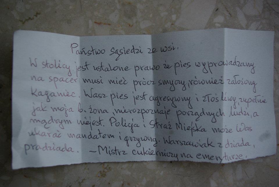 sąsiad, sasiad, kartka, wsi, sąsiedzi, państwo, panstwo, sasiedzi, pies, agresywny, złośliwy, zlosliwy, kaganiec, kaganca, kagańca, mistrz, cukiernik
